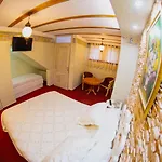 ルラ 3*