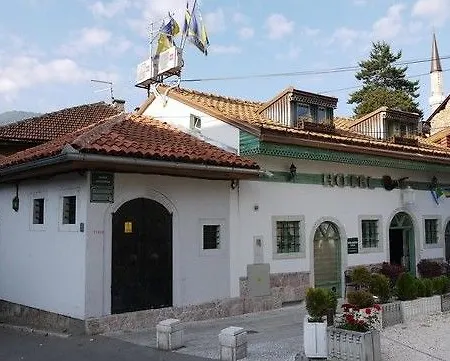 Hotel Lula 3*
