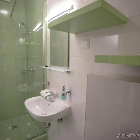 Lula Hotel 3*